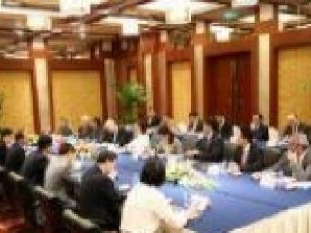 圖 英語翻譯高級別口譯 北京翻譯服務